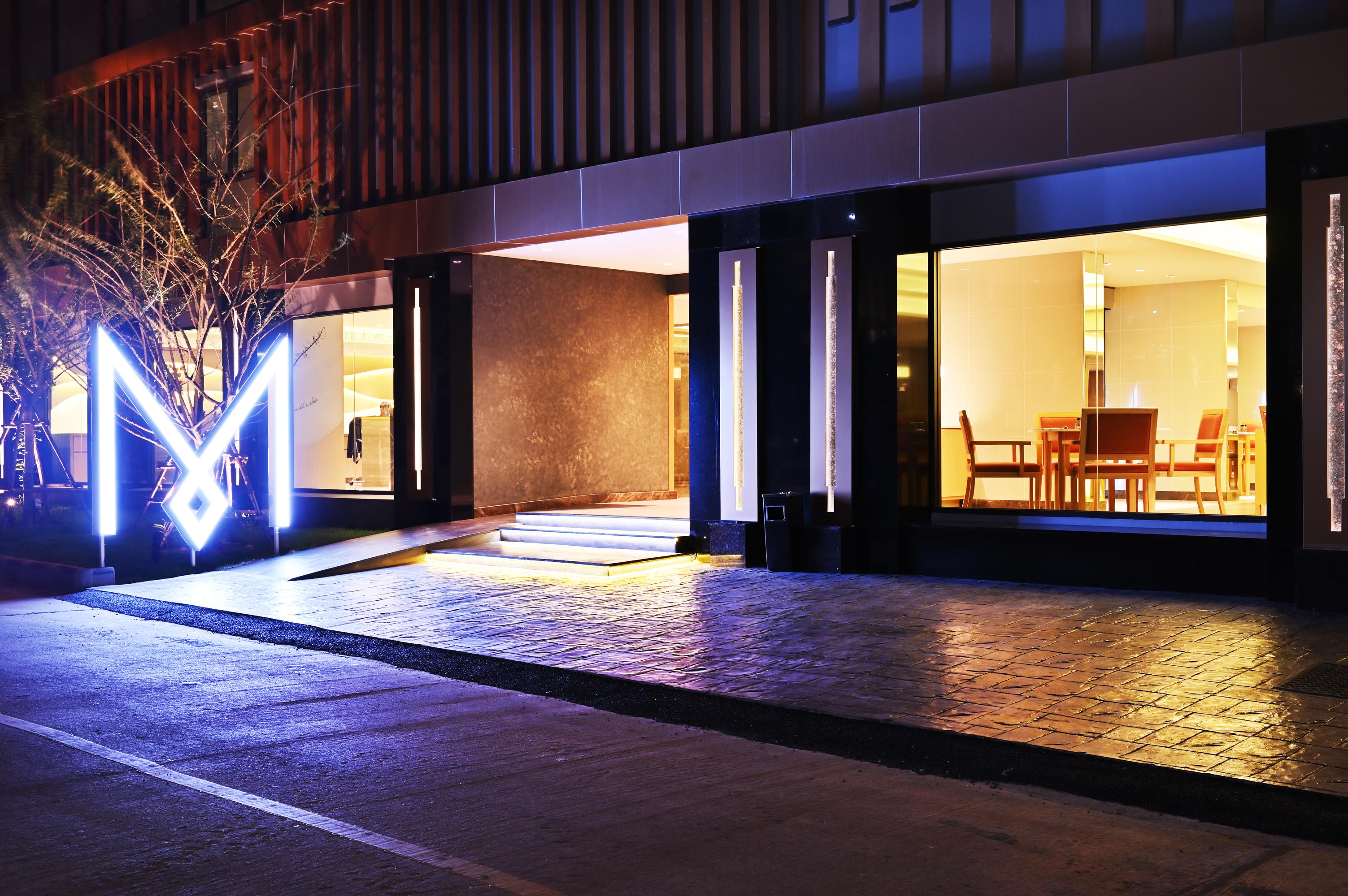 โรงแรม เอ็ม พัทยา 4*